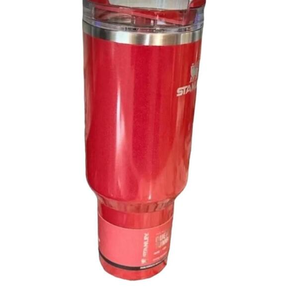 Stanley x Elf Red Delicious 40oz Quencher H2.0 Tumbler & Pink Bottle Boot NEW - Picture 5 of 10